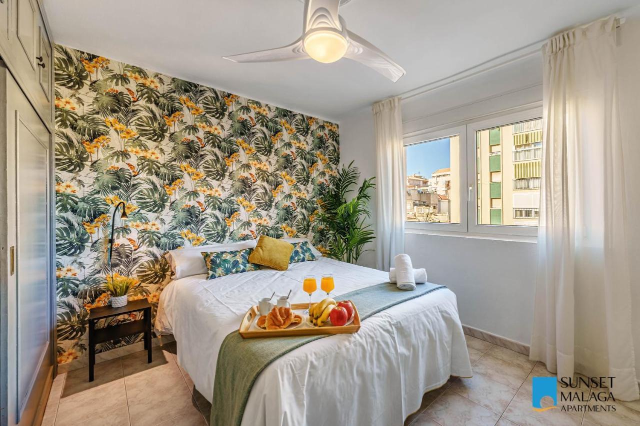 Malaga Central Station Apartment Bagian luar foto